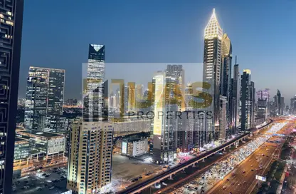 شقة - 3 غرف نوم - 3 حمامات للايجار في برج زعبيل - شارع الشيخ زايد - دبي