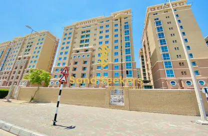 Apartment - 3 Bedrooms - 4 Bathrooms for rent in Mazyad Mall - Mohamed Bin Zayed City - Abu Dhabi