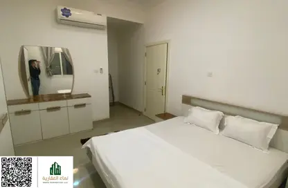 Apartment - 1 Bedroom - 1 Bathroom for rent in Corniche Tower - Ajman Corniche Road - Ajman