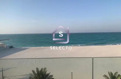 شقة - 3 غرف نوم - 4 حمامات للايجار في ممشى السعديات - منطقة السعديات الثقافية - جزيرة السعديات - أبوظبي