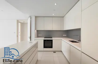 Apartment - 1 Bedroom - 2 Bathrooms for rent in RDK Towers - Najmat Abu Dhabi - Al Reem Island - Abu Dhabi