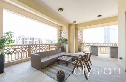 Terrace image for: Apartment - 2 Bedrooms - 3 Bathrooms for sale in Marina Residences 3 - Marina Residences - Palm Jumeirah - Dubai, Image 1