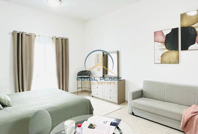 STUDIO  | Fully Furnished apartment | Balcony 