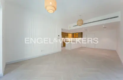 شقة - غرفة نوم - 1 حمام للايجار في الأرتا 1 - الأرتا - جرينز - دبي