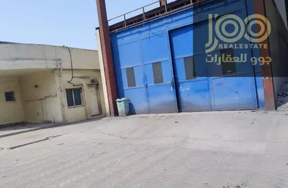 Warehouse - Studio - 7 Bathrooms for sale in Umm Al Thuoob - Umm Al Quwain