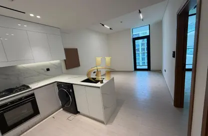 شقة - غرفة نوم - 2 حمامات للايجار في بن غاطي أزور - قرية الجميرا سركل - دبي شقة - غرفة نوم - 2 حمامات للايجار في بن غاطي أزور - قرية الجميرا سركل - دبي