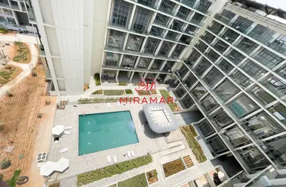 Apartment - 3 Bedrooms - 3 Bathrooms for rent in Oasis 2 - Oasis Residences - Masdar City - Abu Dhabi