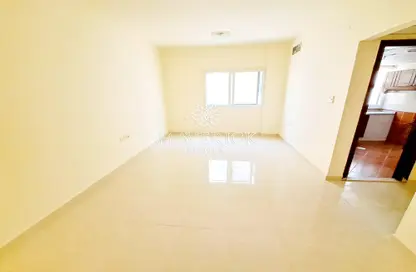 Empty Room image for: Apartment - 1 Bedroom - 2 Bathrooms for rent in Al Mawarid Tower - Al Majaz 3 - Al Majaz - Sharjah, Image 1
