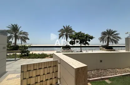 تاون هاوس - 2 غرف نوم - 2 حمامات للايجار في شاطئ الراحة - أبوظبي