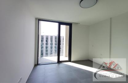 Apartment - 1 Bedroom - 2 Bathrooms for rent in Tiraz 2 - Aljada - Sharjah