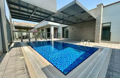 Villa - 3 Bedrooms - 4 Bathrooms for rent in Jumeirah 1 Villas - Jumeirah 1 - Jumeirah - Dubai