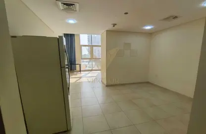 Apartment - Studio - 1 Bathroom for rent in Mediterranean - Canal Residence - Dubai Sports City - Dubai