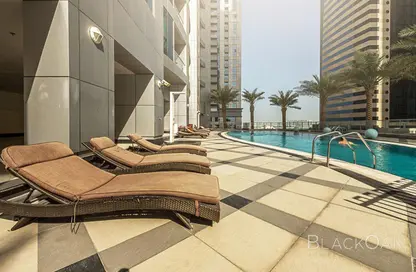 Apartment - 1 Bedroom - 2 Bathrooms for sale in The Torch - Dubai Marina - Dubai