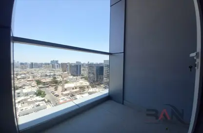 Apartment - 2 Bedrooms - 3 Bathrooms for rent in Electra Tower - Electra Street - Abu Dhabi