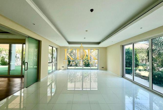 15753218 - Property Image 2