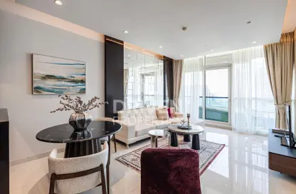 Living / Dining Room image for: Apartment - 1 Bedroom - 2 Bathrooms for rent in Upper Crest - Downtown Dubai - Dubai, Image 1