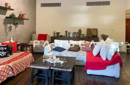 شقة - 2 غرف نوم - 3 حمامات للبيع في 2سيرك شكسبير - سيرك شكسبير - مدينة السيارات - دبي