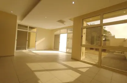 Villa - 4 Bedrooms - 6 Bathrooms for rent in Al Bateen Airport - Muroor Area - Abu Dhabi