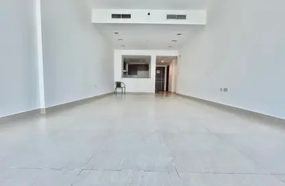 Apartment - 1 Bedroom - 2 Bathrooms for rent in Dubai Wharf Tower 2 - Dubai Wharf - Al Jaddaf - Dubai