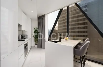 Apartment - 1 Bedroom - 2 Bathrooms for rent in Marquise Square Tower - Business Bay - Dubai Apartment - 1 Bedroom - 2 Bathrooms for rent in Marquise Square Tower - Business Bay - Dubai