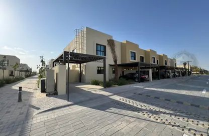 فيلا - 3 غرف نوم - 4 حمامات للبيع في مدينة الشارقة المستدامة - الشارقة