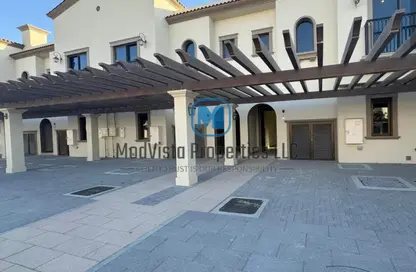Townhouse - 2 Bedrooms - 3 Bathrooms for rent in Bloom Living - Zayed City (Khalifa City C) - Khalifa City - Abu Dhabi