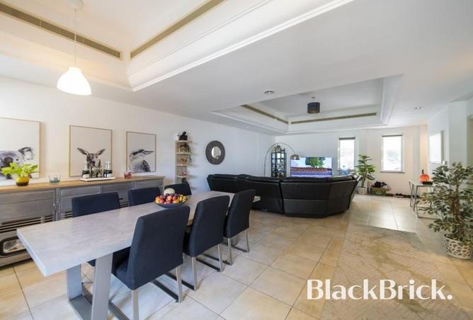 15190211 - Property Image 2