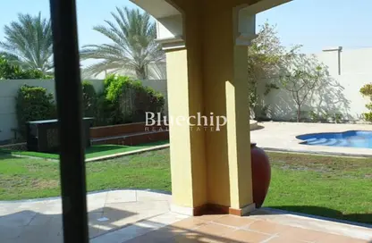 Villa - 4 Bedrooms - 5 Bathrooms for rent in Legacy - Jumeirah Park - Dubai