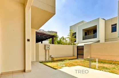Townhouse - 3 Bedrooms - 3 Bathrooms for rent in Zahra Townhouses - Town Square - Dubai