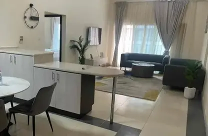 شقة - غرفة نوم - 2 حمامات للايجار في A2 زينيت - أبراج زينيت - مدينة دبي الرياضية - دبي