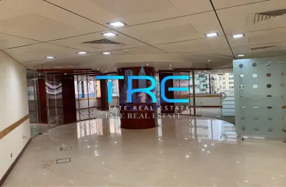 Office Space - Studio - 2 Bathrooms for rent in Hamdan Street - Abu Dhabi