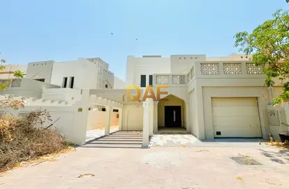 فيلا - 3 غرف نوم - 3 حمامات للايجار في جاردن فيو فيلا - قرية جبل علي - جبل علي - دبي