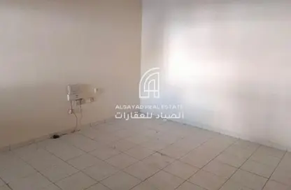 شقة - 1 حمام للايجار في شارع التعاون الجديد - التعاون - الشارقة