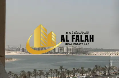 Apartment - 2 Bedrooms - 2 Bathrooms for rent in Al Khan Corniche - Al Khan - Sharjah