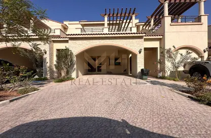 فيلا - 3 غرف نوم - 5 حمامات للايجار في فلل بلوم جاردنز - بلوم جاردنز - شارع السلام - أبوظبي