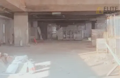 Warehouse - Studio - 2 Bathrooms for rent in Golden Gate - Oud Metha - Bur Dubai - Dubai