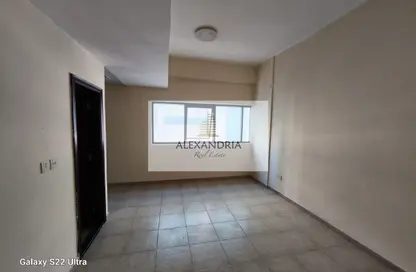 Apartment - Studio - 1 Bathroom for rent in Al Shaiba Building - Dubai Outsource Zone - Dubai