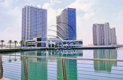 Apartment - 3 Bedrooms - 5 Bathrooms for sale in The Wave - Najmat Abu Dhabi - Al Reem Island - Abu Dhabi