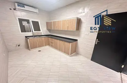 شقة - 2 غرف نوم - 3 حمامات للايجار في مدينة شخبوط - أبوظبي