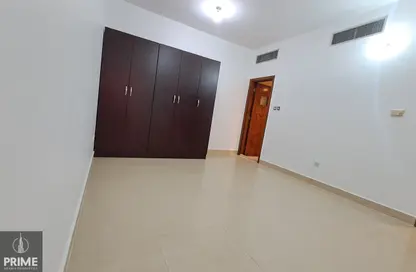 Apartment - 3 Bedrooms - 3 Bathrooms for rent in Khalidiya Street - Al Khalidiya - Abu Dhabi