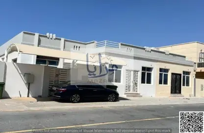 فيلا - 3 غرف نوم - 5 حمامات للبيع في الزاهية جاردنز - الزاهية - عجمان
