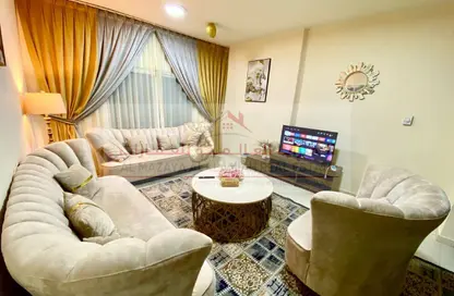 Apartment - 1 Bedroom - 2 Bathrooms for rent in Safia Tower - Al Majaz 3 - Al Majaz - Sharjah