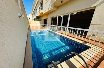 Pool image for: Villa - 5 Bedrooms - 6 Bathrooms for rent in Jumeirah 1 Villas - Jumeirah 1 - Jumeirah - Dubai, Image 1