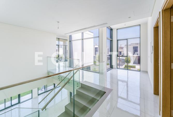 15120811 - Property Image 2