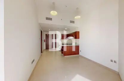 Apartment - 1 Bedroom - 1 Bathroom for rent in Blue Reef building - Umm Suqeim 2 - Umm Suqeim - Dubai