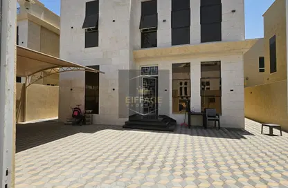 Villa - 3 Bedrooms - 4 Bathrooms for rent in Al Yasmeen 1 - Al Yasmeen - Ajman