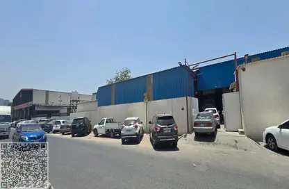 مستودع - استوديو - 2 حمامات للبيع في المنطقة الصناعية رقم 2 - المنطقة الصناعية بالشارقة - الشارقة
