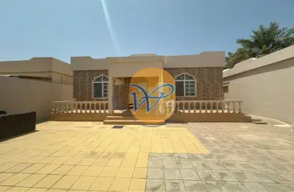 Villa - 5 Bedrooms - 5 Bathrooms for rent in Khuzam - Ras Al Khaimah