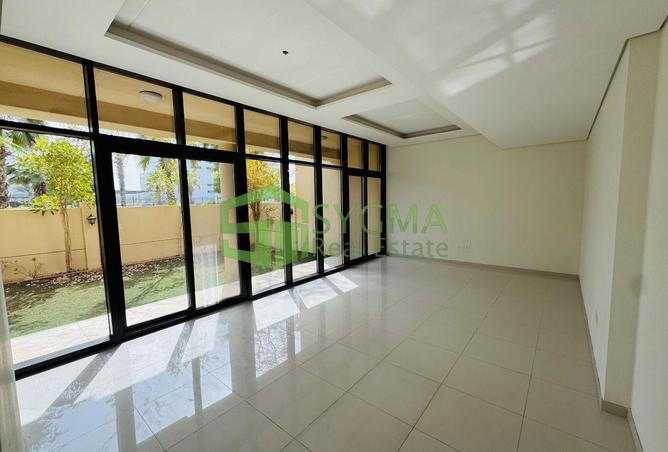 15006274 - Property Image 2
