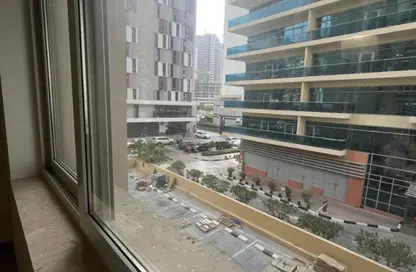 Whole Building - 1 Bedroom - 2 Bathrooms for rent in Green View 1 - Green View - Barsha Heights (Tecom) - Dubai